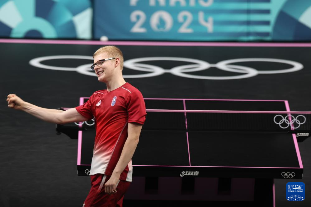 勇士逆袭鹈鹕，库里率队前进冲击前六.